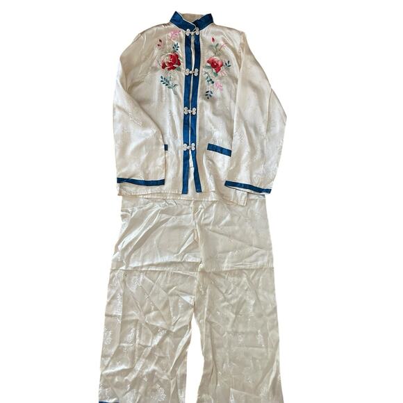 Vtg 50s Chinese Satin Embroidered Lounge Set Jacket & Pants Floral Frog Button - Picture 13 of 16